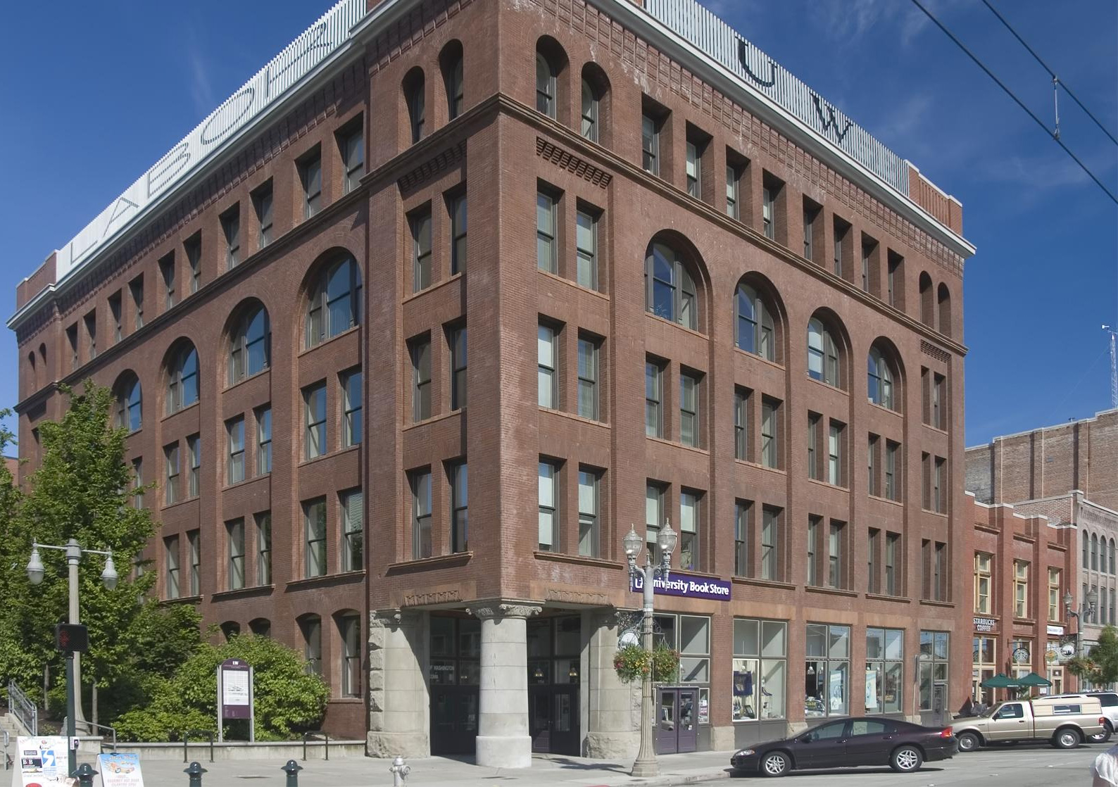 UW Tacoma academic buildings on Pacific Avenue