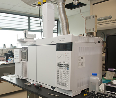 Existing mass spectrometer installed at UW Tacoma's Center for Urban Waters.