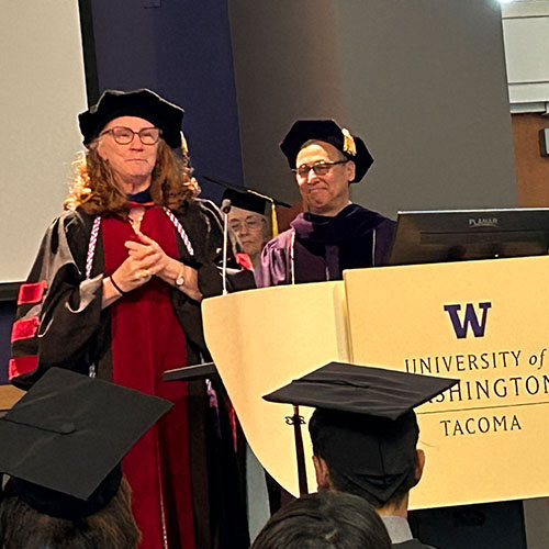 Dr. Kathleen Shannon Dorcy being awarded the Founder's Legacy Award